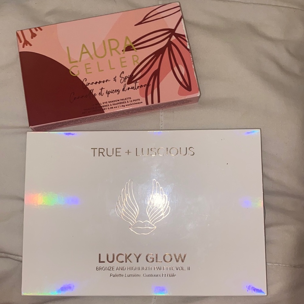 2 Makeup palettes
